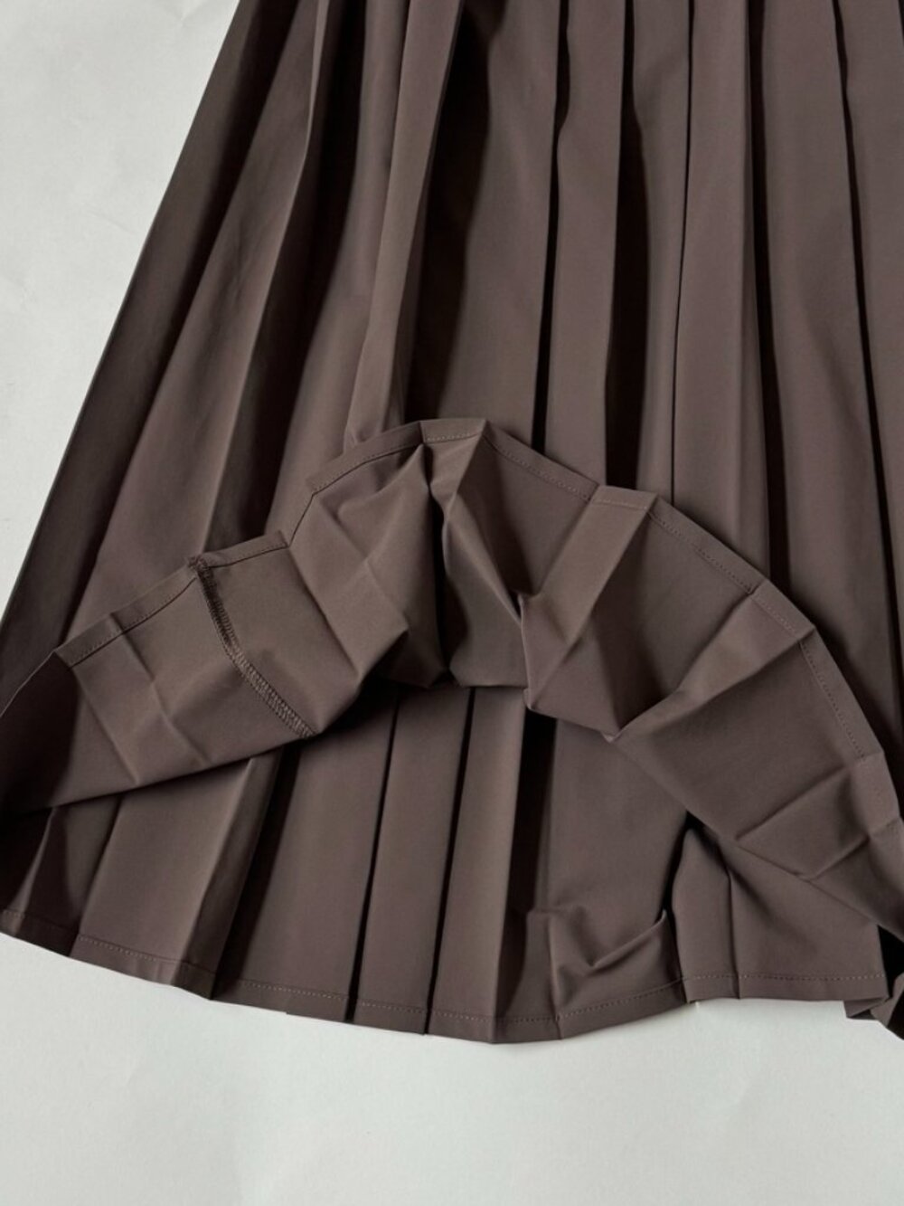 Nike 24.7 Womens S Pleated Skirt Brown HQ8153 Perfect Stretch Pleated Dri Fit - Picture 5 of 9